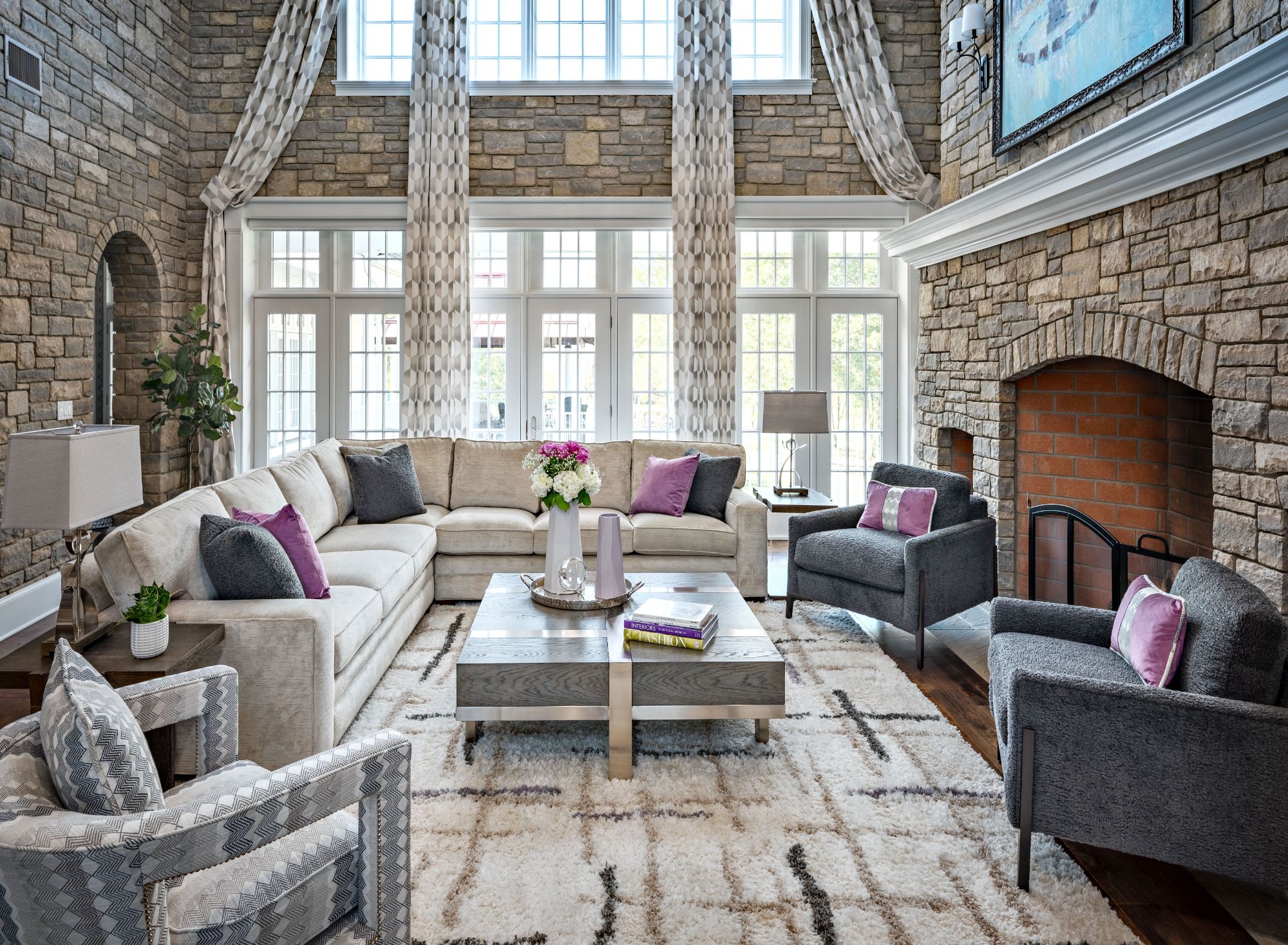 contemporary interior decorator