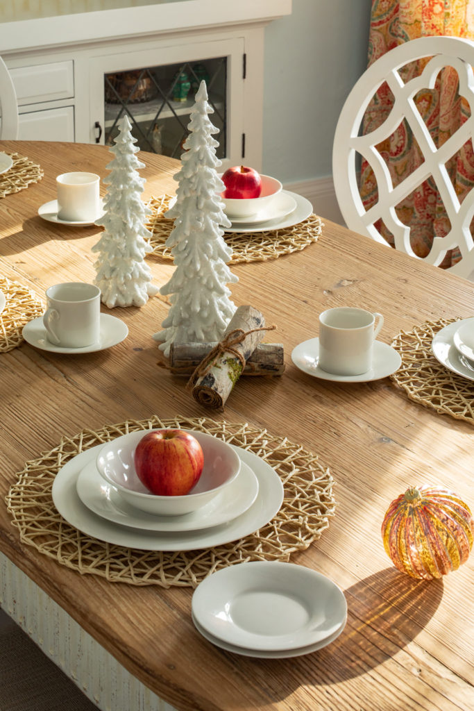 unique holiday decorations dining room
